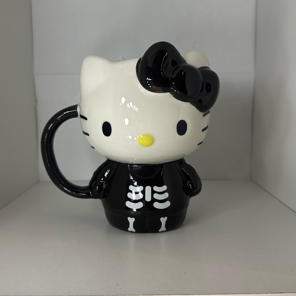 Hello kitty skeleton mug - Picture 1 of 2